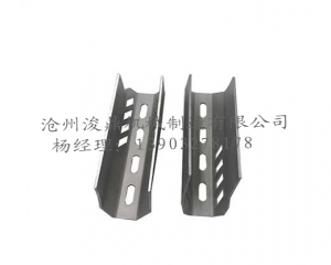 衝壓件生（shēng）產廠家大批量（liàng）零件生產實現機械化與自動化