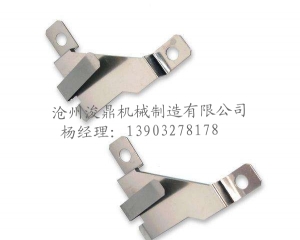 衝壓件（jiàn）加工衝頭磨損導致衝孔變（biàn）小